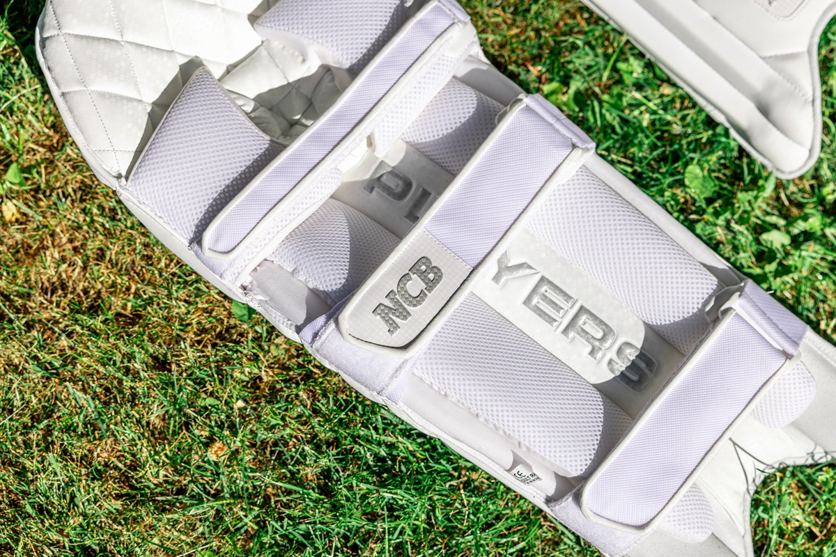 VS Pro Players Pads - Image 2